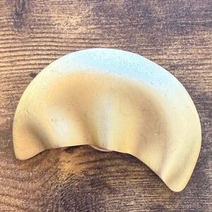 Accessocraft NYC Gold Tone Scarf Clip